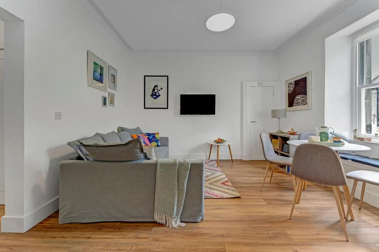 Cozy With Character Mclaren Westend Cottage Free Secure Parking 에든버러 0*,